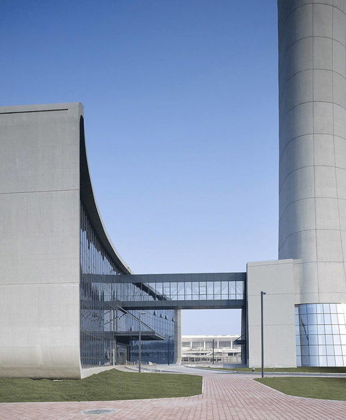 鄭州新鄭國(guó)際機(jī)場(chǎng)新塔臺(tái)及附屬建筑工程——王振軍工作室設(shè)計(jì)探析